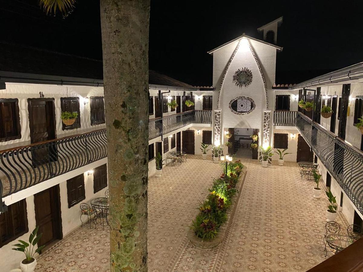 Casa Hotel Las Orquideas 시르카시아 외부 사진