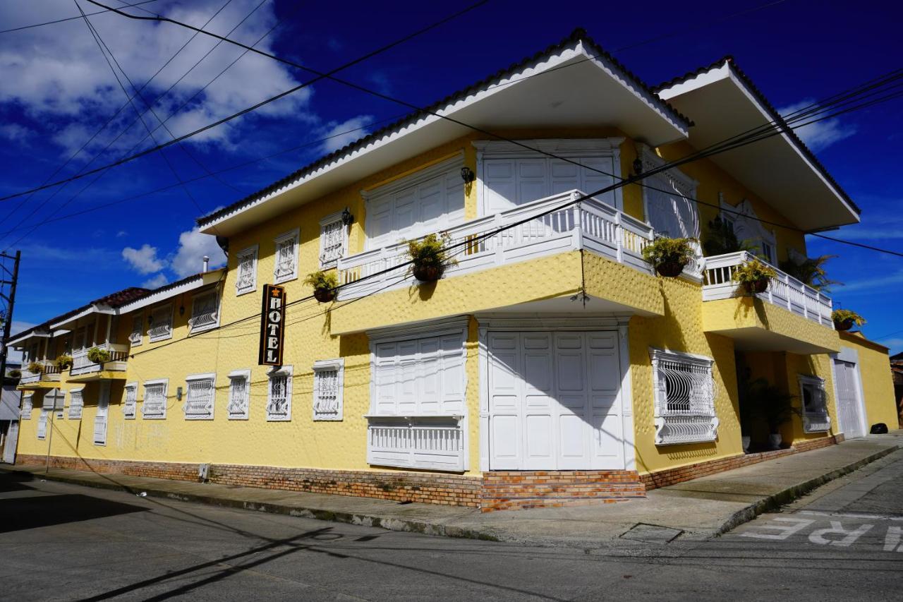 Casa Hotel Las Orquideas 시르카시아 외부 사진